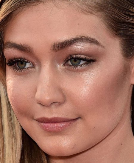 Джиджи хадид нависшее веко