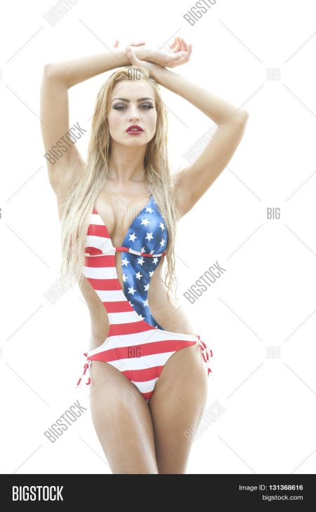 Купальник из американского флага