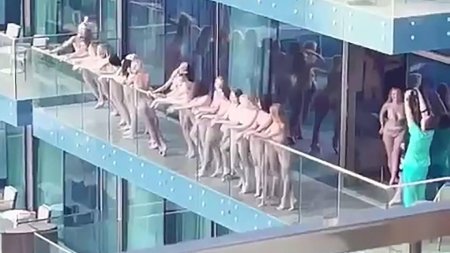 Голая фотосессия в дубае