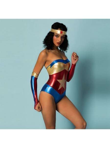 Костюм чудо женщины