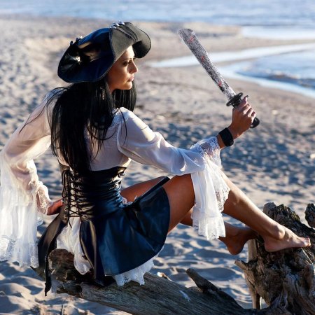 Пираты карибского моря девушка