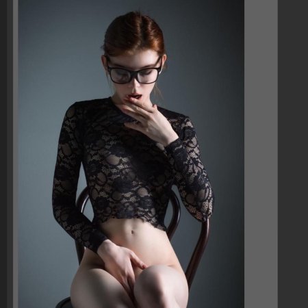 Оправа стильная