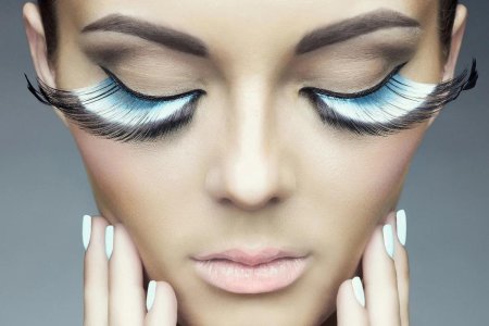 Наращивание ресницы