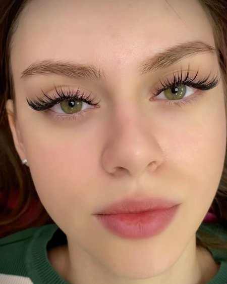 Эффект нарощенных ресниц