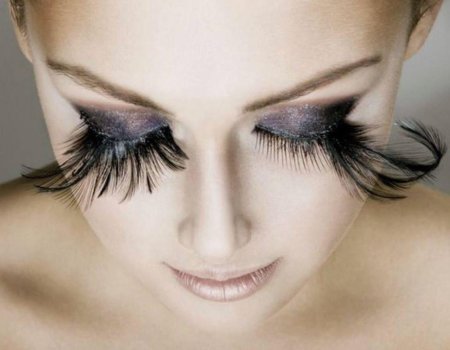 Большие накладные ресницы
