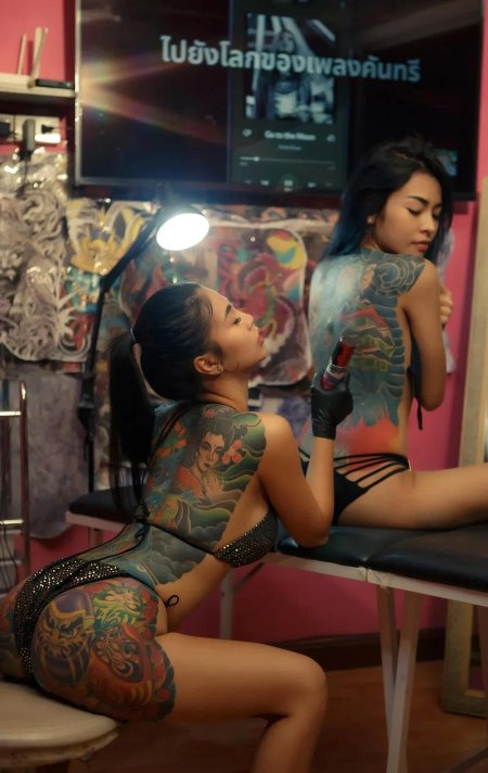 Сексуальная татуировка