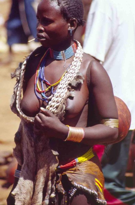Африканские племена женщин