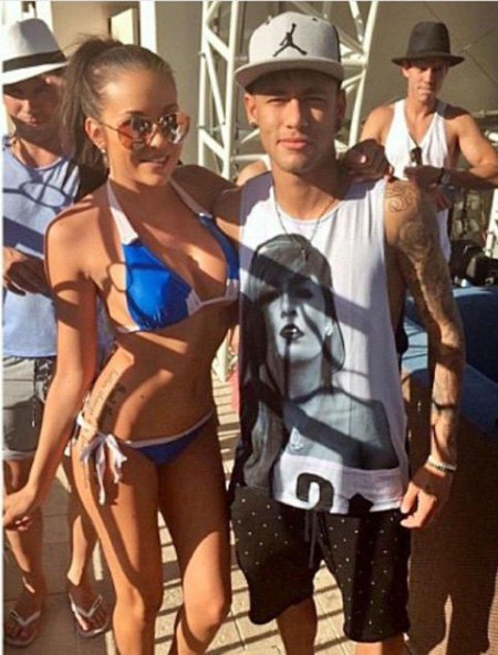 Анна лис неймар