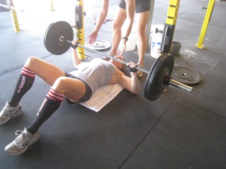 Штанга на полу