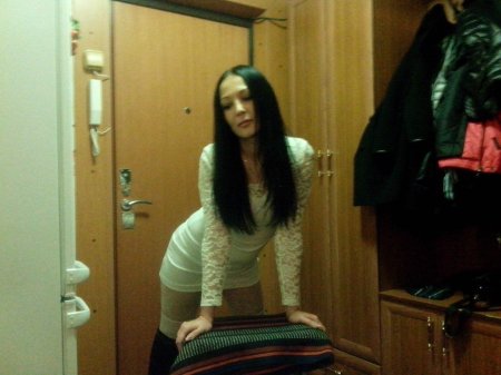 Молодая девушка