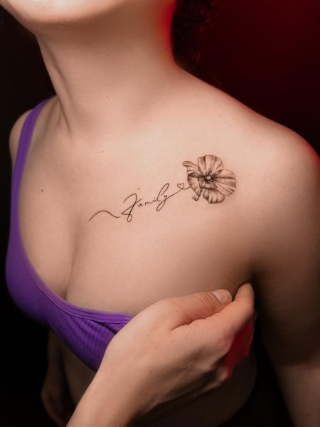 Тату для девушек на ключице