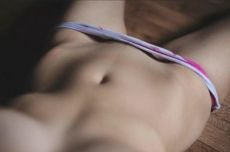 Красивый животик и лобок