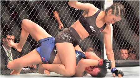 Девушка боец мма