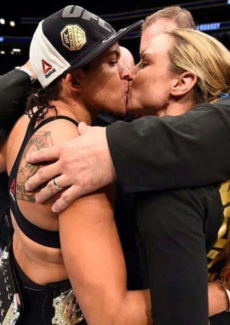 Аманда нуньес и нина ансарофф