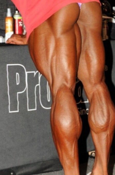 Накаченная нога