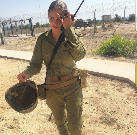 Израильские военные девушки