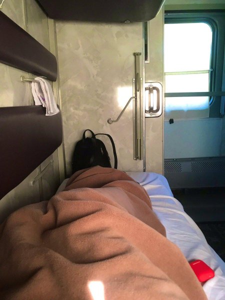 Поезд с адлер екатеринбург