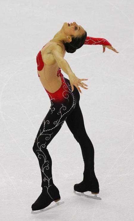 Костюмы фигуристов