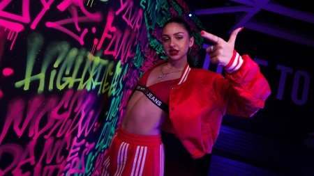 Girly hip hop танцы