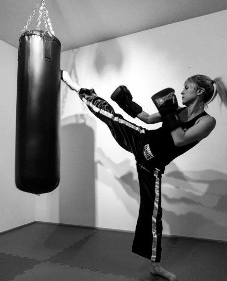 Бокс девушек