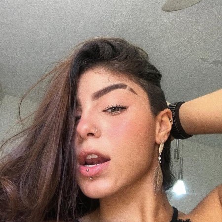 Выбритая бровь