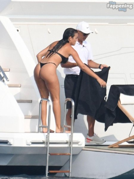 Джорджина родригес голая