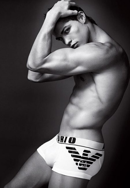 Криштиану роналдо фотосессия армани