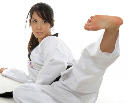 Карате девушка