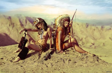 Голые индейские женщины