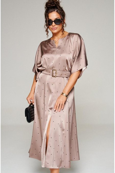 Элегантные костюмы