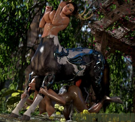 Женщина кентавр голышом
