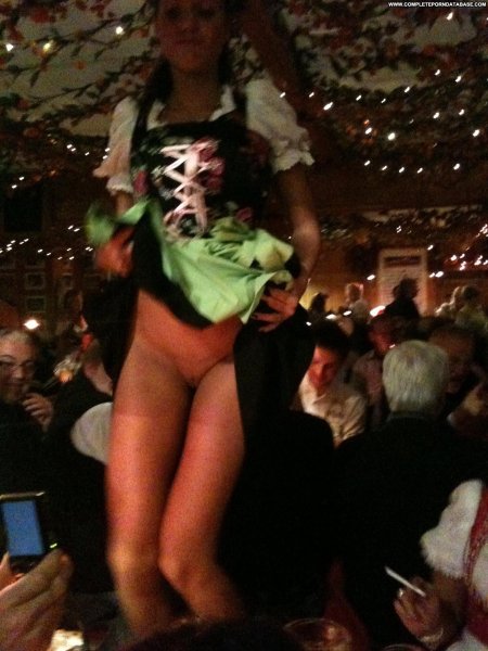 Октоберфест в германии ню