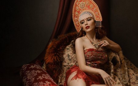 Красавица в кокошнике