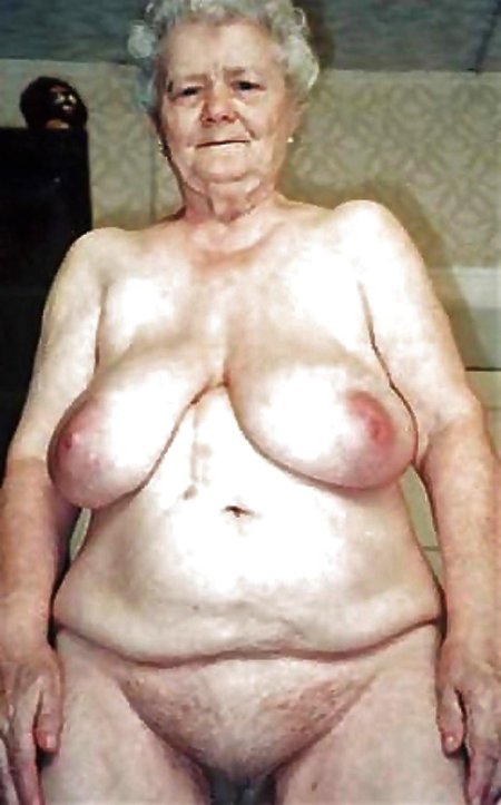 Красивые сиськи старух