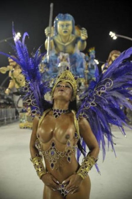 Карнавал рио бразильянки