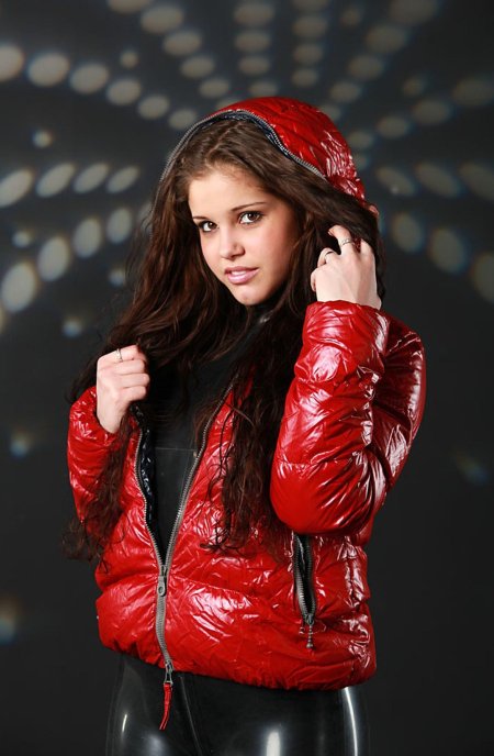 Латексный пуховик