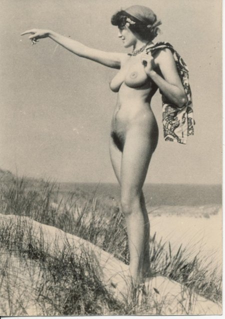 Красивые голые дамы ретро