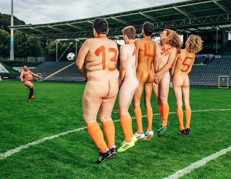 Голые знаменитые футболистки