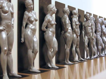 Эротические скульптуры из гипса