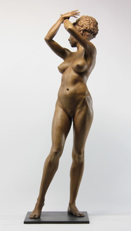 Голая скульптура