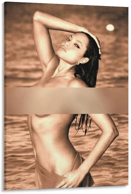 Анджелина джоли голенькая