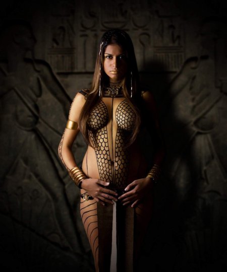 Красивые голые египтянки