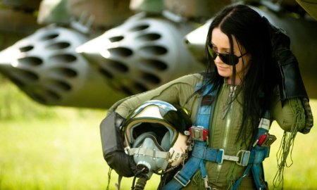 Пилот истребителя су