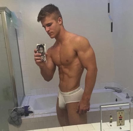 Патрик лебланк