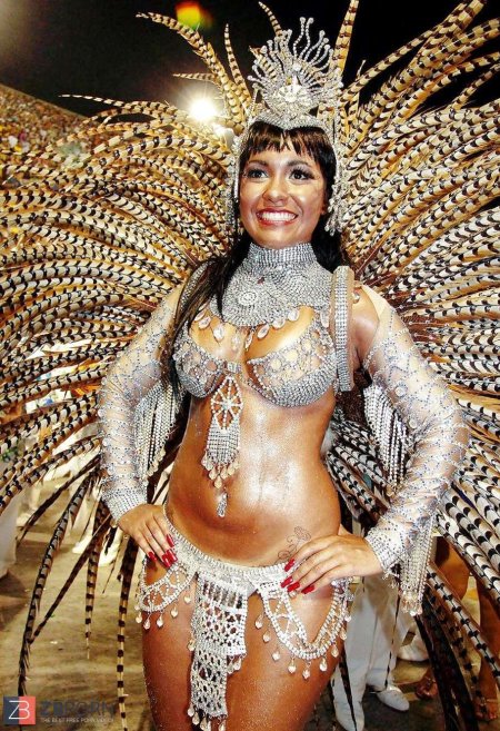 Андреа мартинс бразилия карнавал