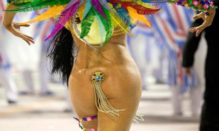 Лорена буери карнавал ню