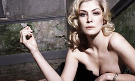 Розамунд пайк