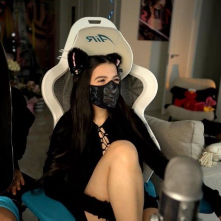 Стример амина тендерлибае