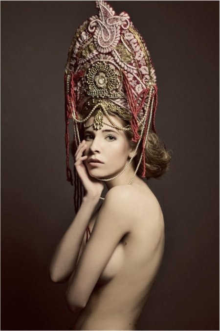 Маргарита леонтьева кокошник