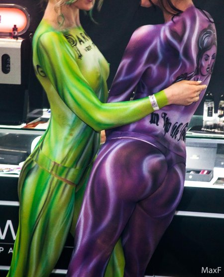 Бодиарт на выставке